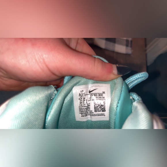 Nike Air More Uptempo GS 'Island Green' 6.5Y - Picture 6 of 6